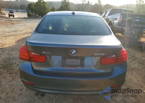 2015 BMW 328 Xi из США, поврежденный, VIN WBA3B3G51FNR87789